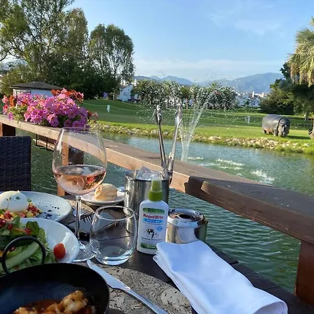 Apartment Puerto Banus Chic Spacious Modern 3 Bedrooms 2 Bathrooms Golf Pool